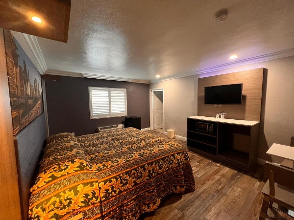 The Patio Motel - Los Angeles, LAX image 3